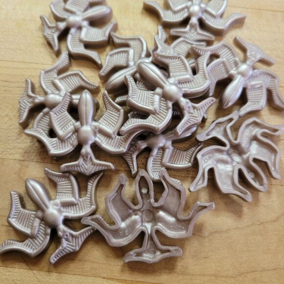 Tan Tessera Perpetual Puzzle Beetle Scarab Plastic Bugs 2 Inch Replacement Piece - Picture 5 of 5